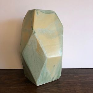 Studio Pottery Lauren Herzak-Bauman Faceted Vase Drip Glaze 9”